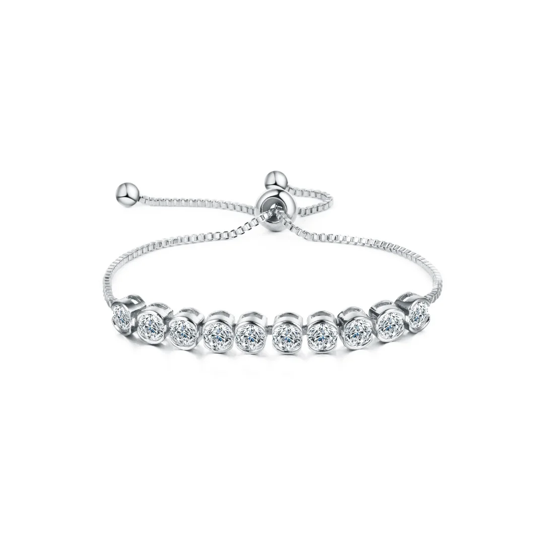 Bracelet ton argenté à cristaux ronds et fermoir coulissant