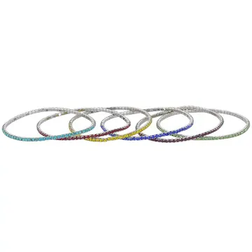 Assortiment de bracelets extensibles fins aux tons froids